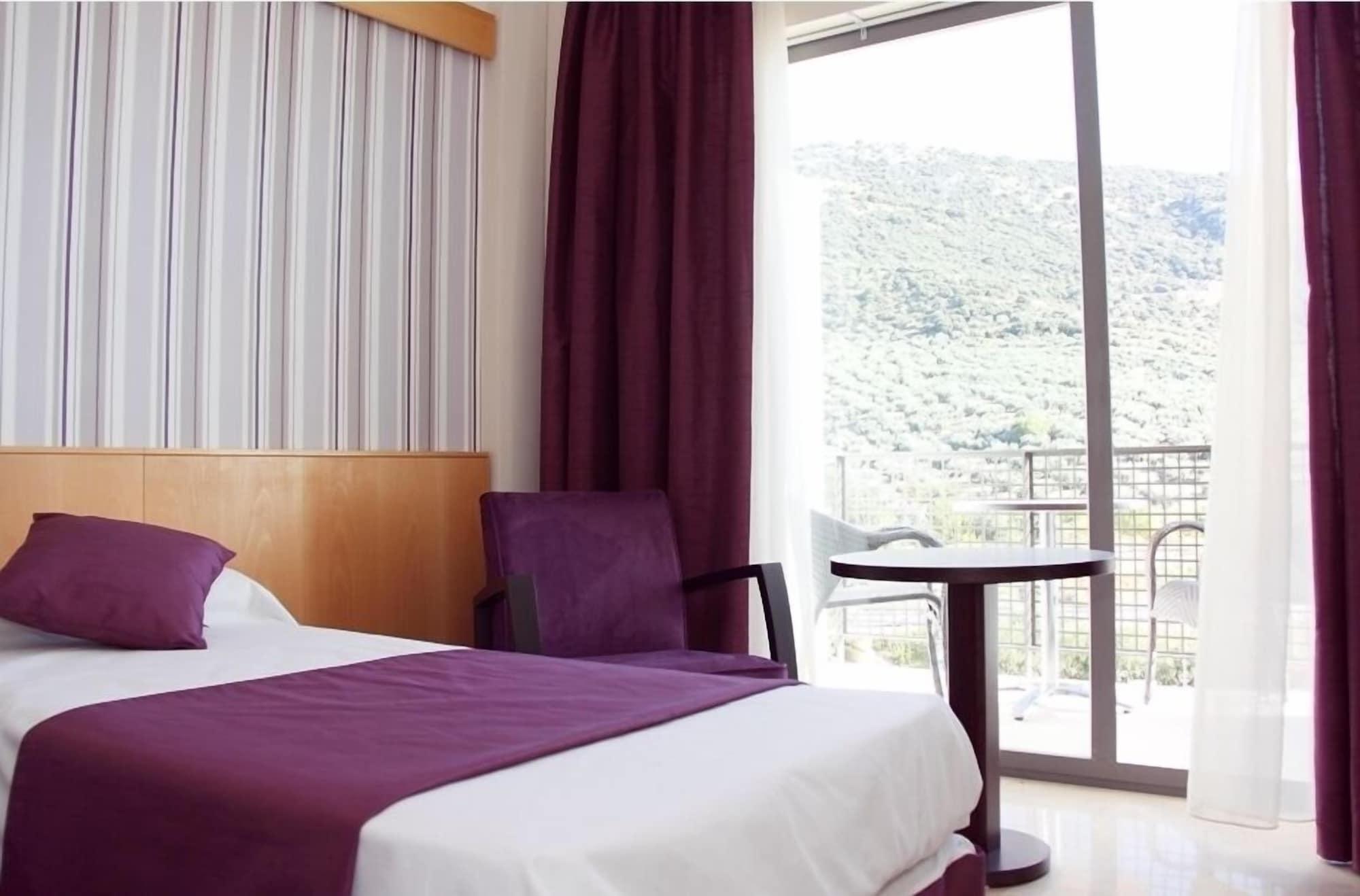Hotel Mencia Subbetica Dona Mencia Екстер'єр фото