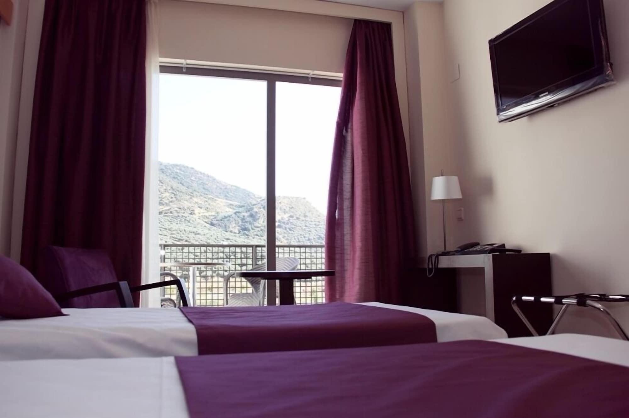 Hotel Mencia Subbetica Dona Mencia Екстер'єр фото